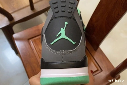 4 505 Retro BestValue 308497-033  Green Jordan Glow 0813